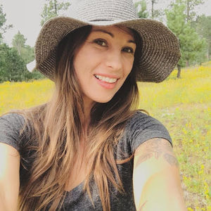 Meet your Posher, Michaela